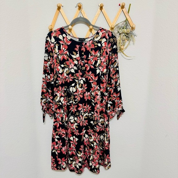 J.Jill Wearever Black Floral Tunic Rayon Blend Resortwear Mixed Shift Dress Sz L - Picture 1 of 7